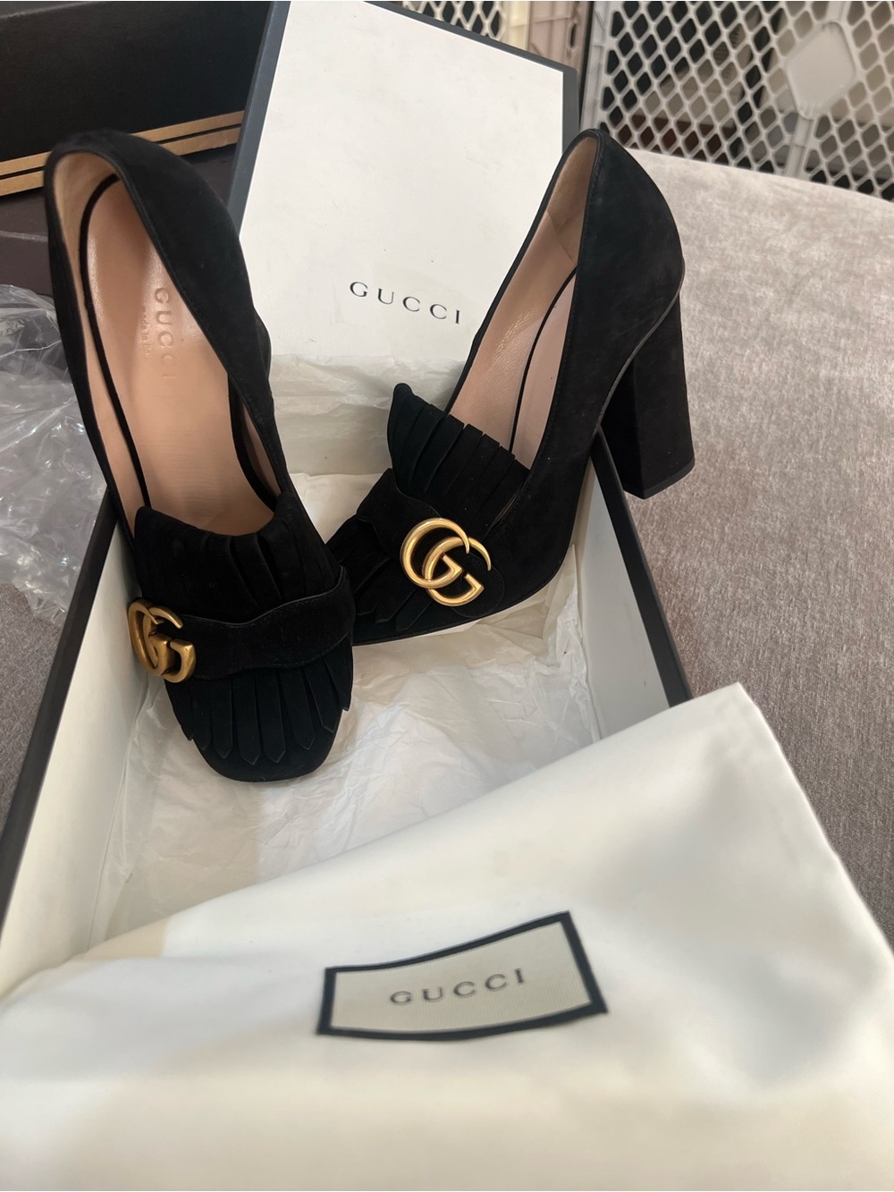 Gucci Black Suede Block Heel Pumps with Gold Double G Tassel - Picture 3 of 3